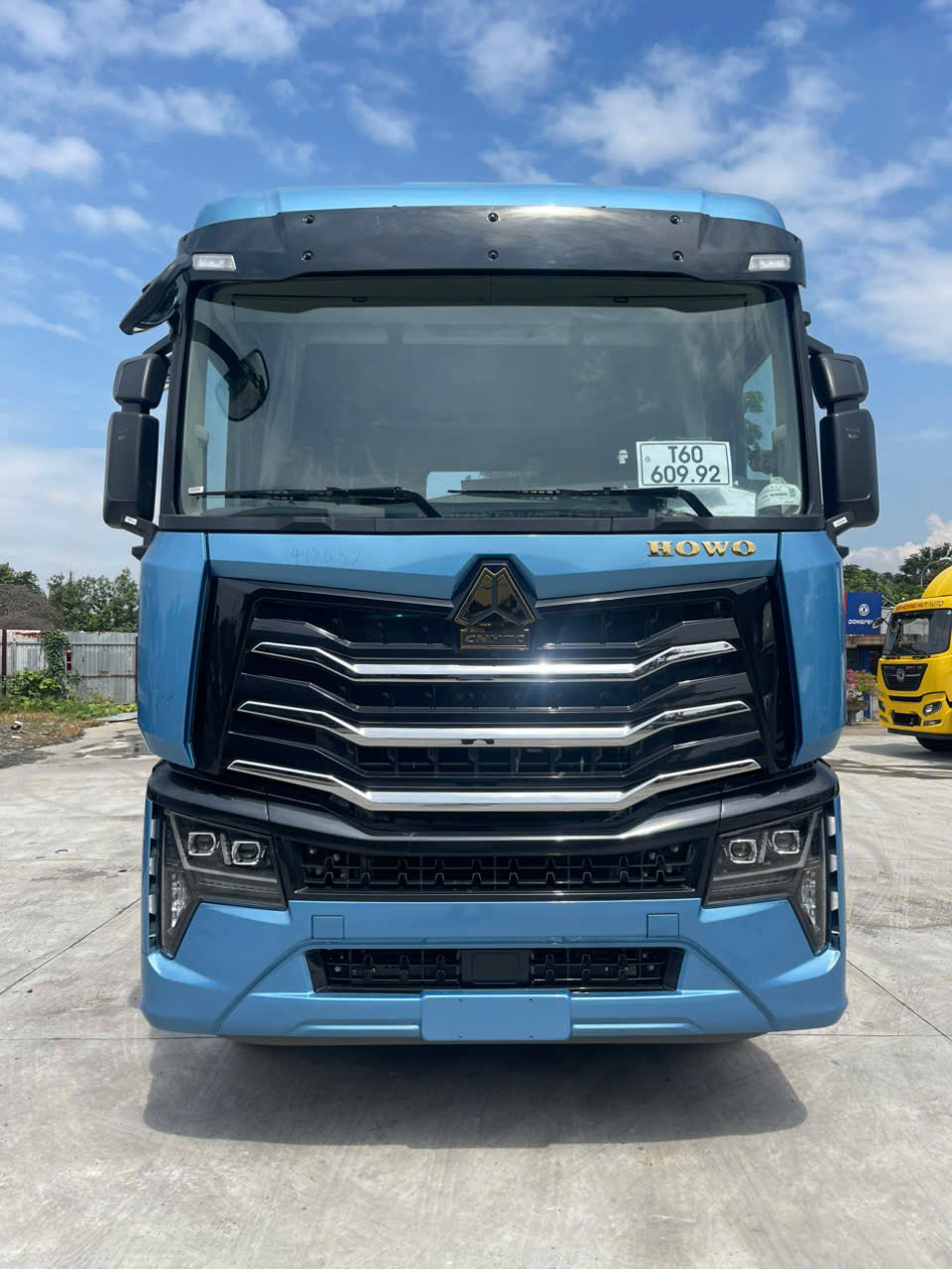 Xe đầu kéo Howo max 460HP